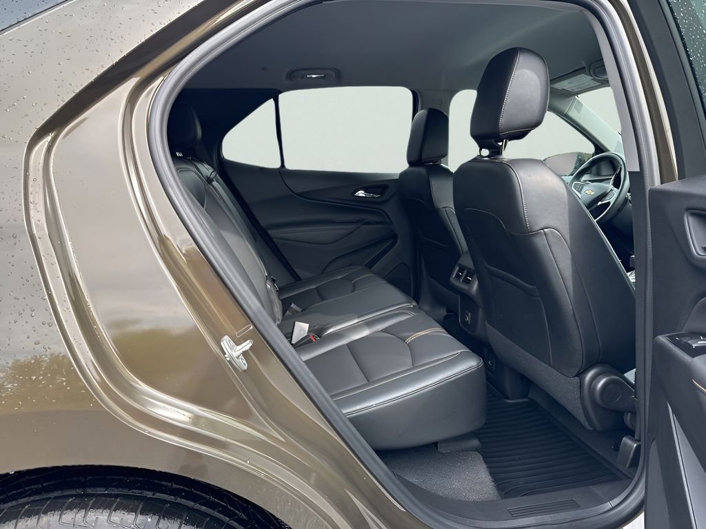 Used 2024 Chevrolet Equinox Premier image 12