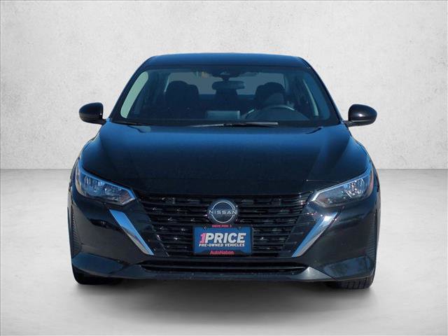 Used 2024 Nissan Sentra SV image 2
