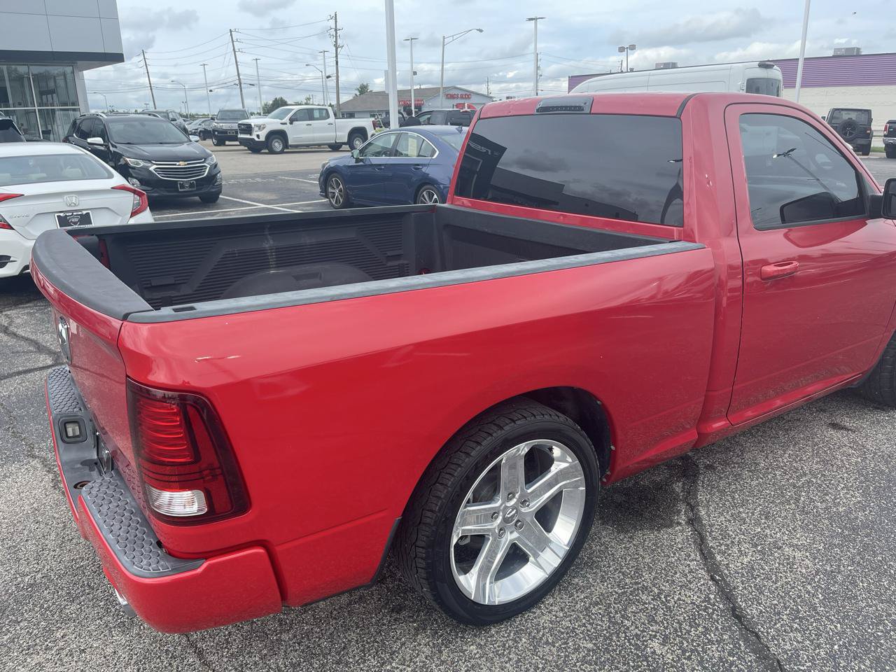 Used 2017 RAM 1500 Sport RWD image 14