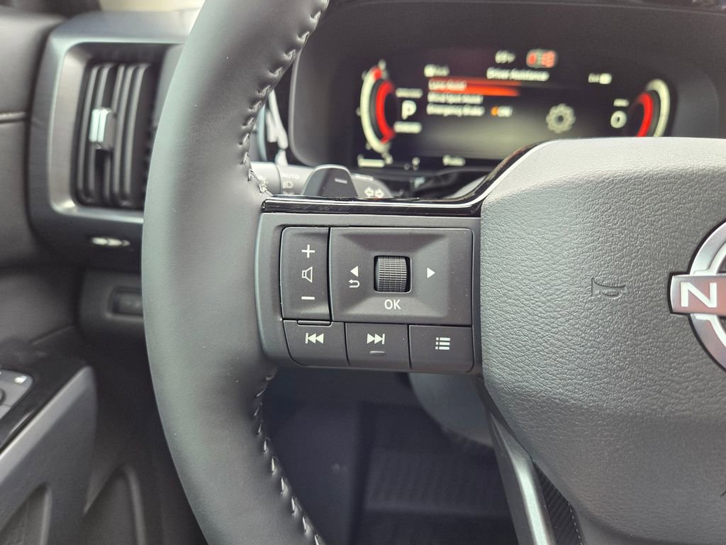 New 2026 Nissan Pathfinder SL w/ SL Premium Package FWD image 21