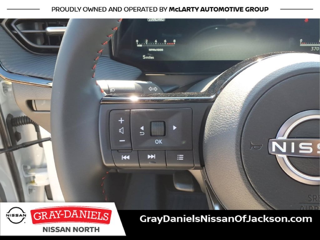 New 2027 Nissan Kicks SR FWD image 13