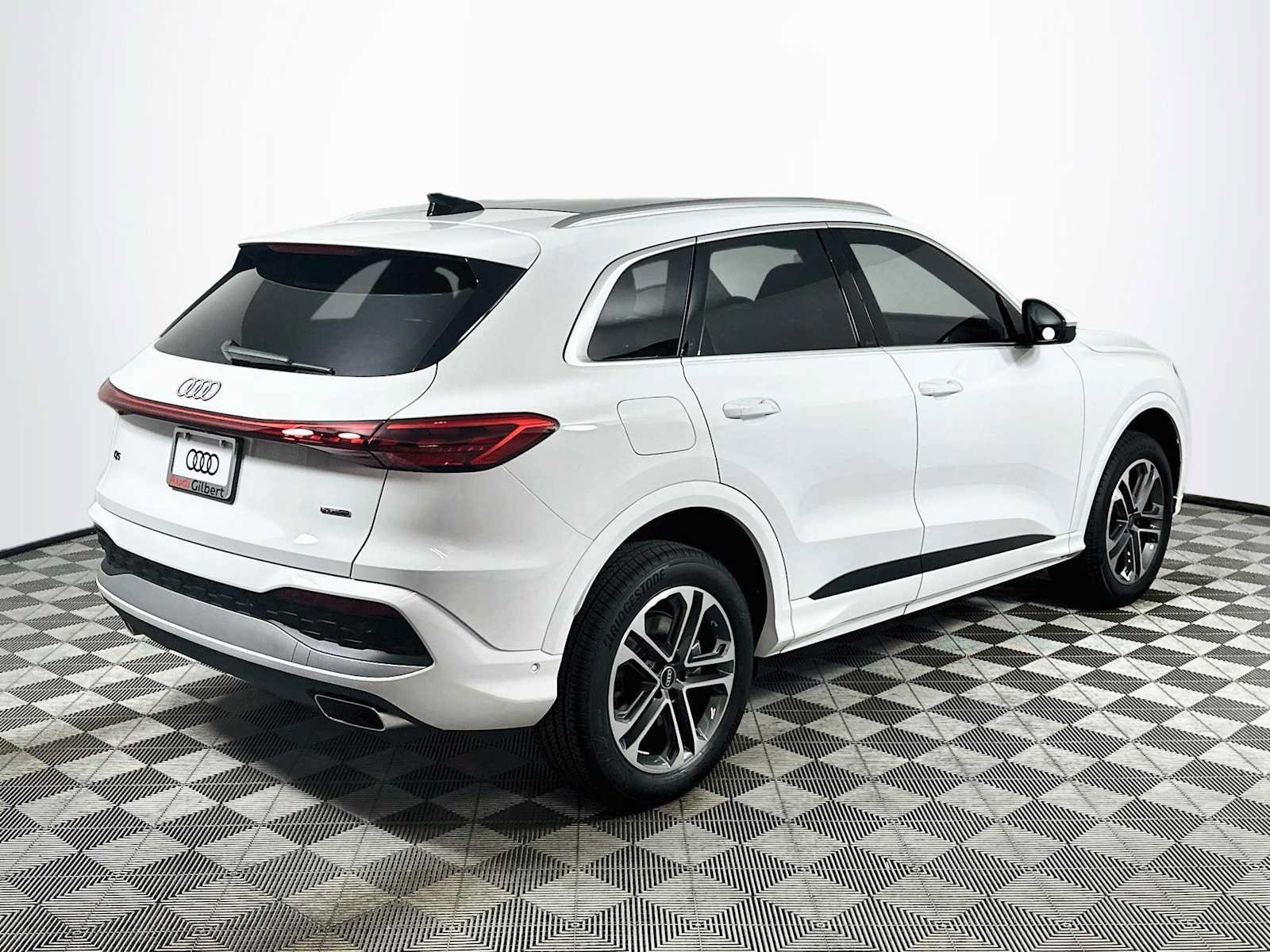 New 2026 Audi Q5 Premium AWD/4WD image 7