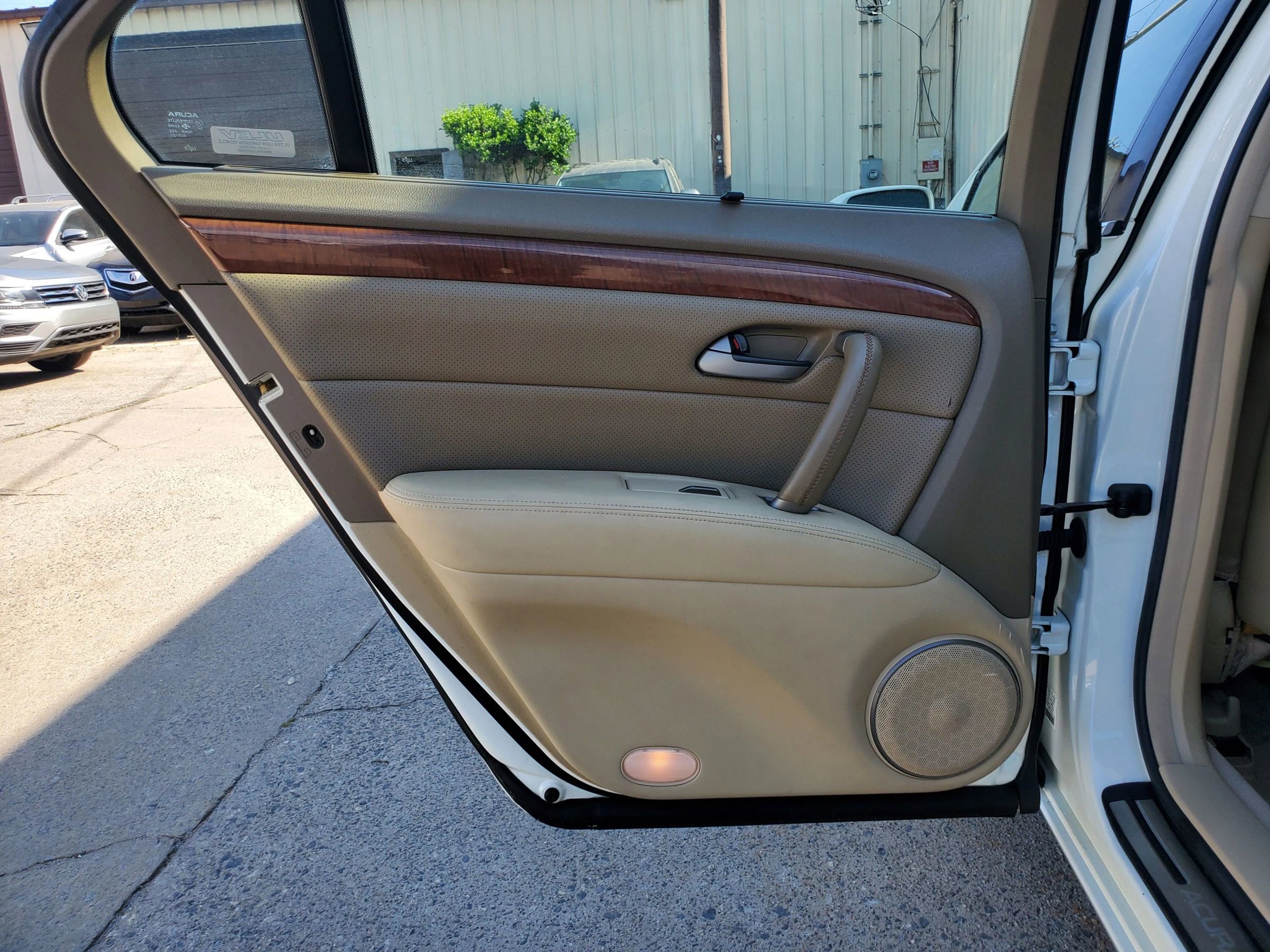 Used 2005 Acura RL AWD/4WD image 20