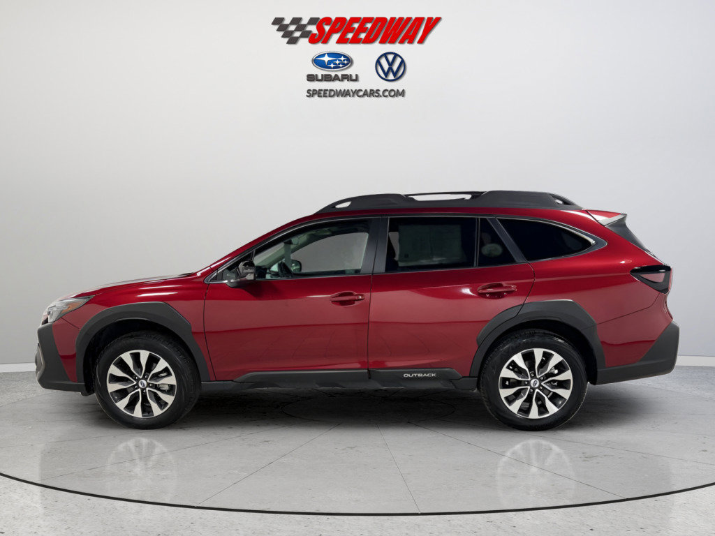 Certified 2025 Subaru Outback Limited image 4