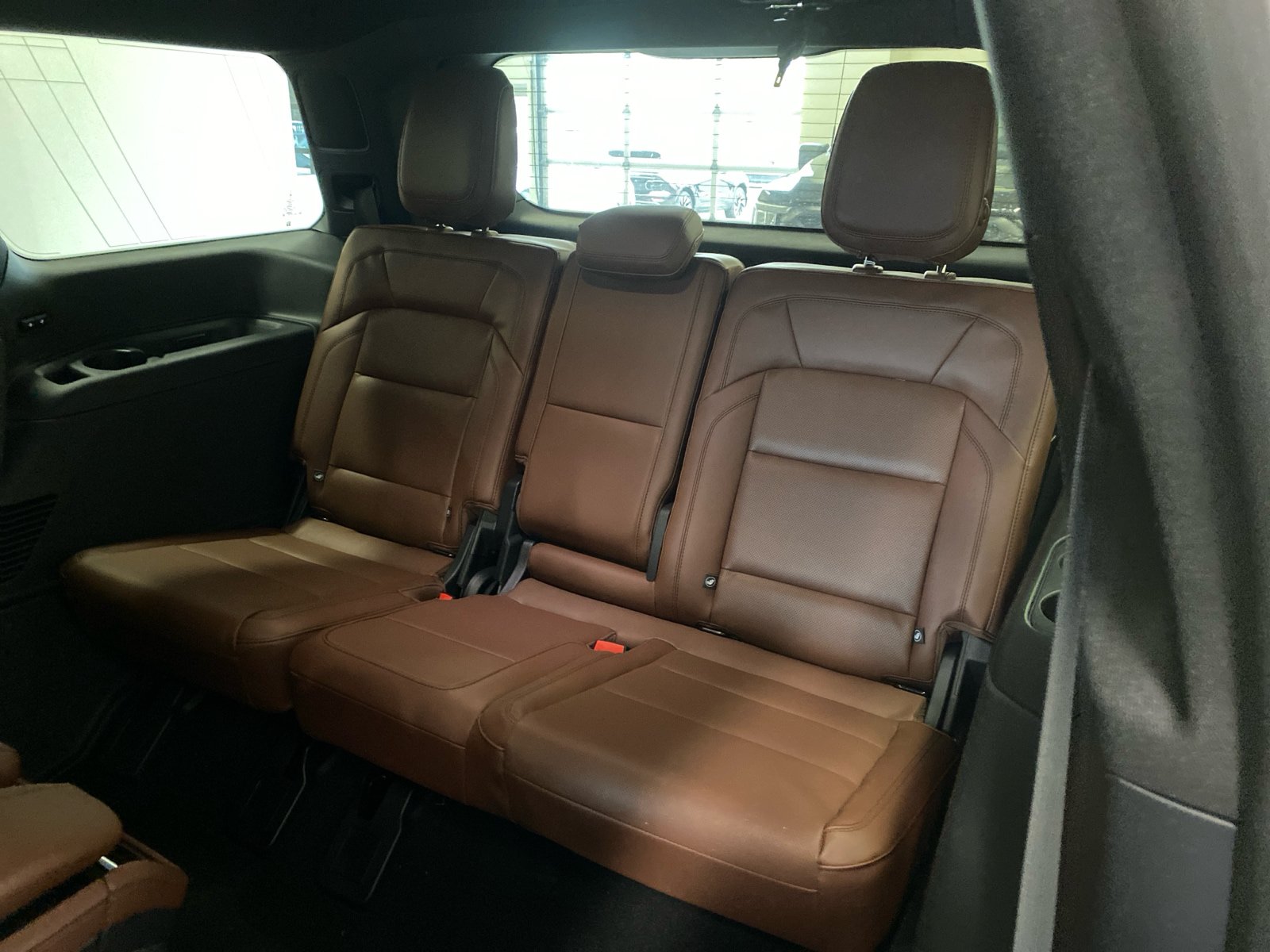 New 2026 Lincoln Navigator Reserve AWD/4WD image 14
