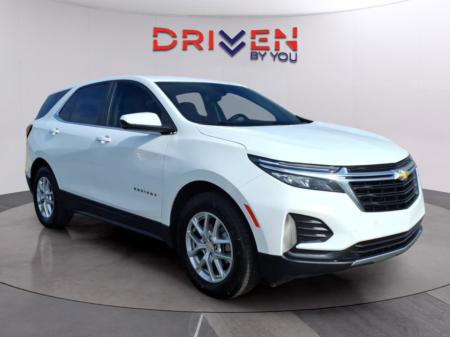 Certified 2023 Chevrolet Equinox LT w/ Driver Convenience Package AWD/4WD image 9
