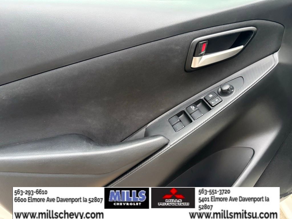 Used 2019 Toyota Yaris LE image 10