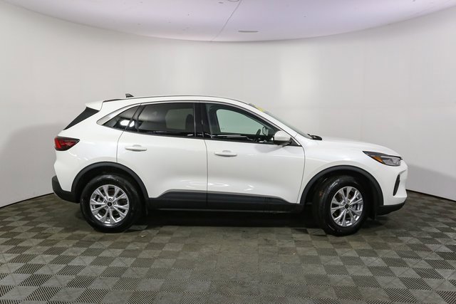 Used 2023 Ford Escape Active w/ Tech Pack #2 image 14