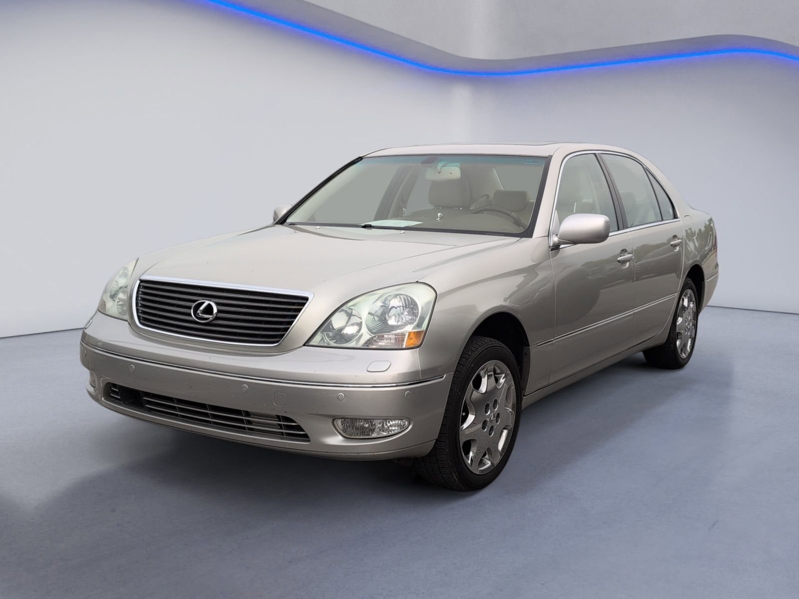 Used 2002 Lexus LS 430 RWD image 1