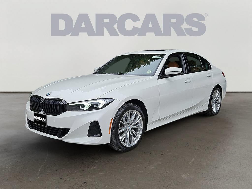 Used 2023 BMW 330i xDrive Sedan w/ Driving Assistance Package AWD/4WD image 3