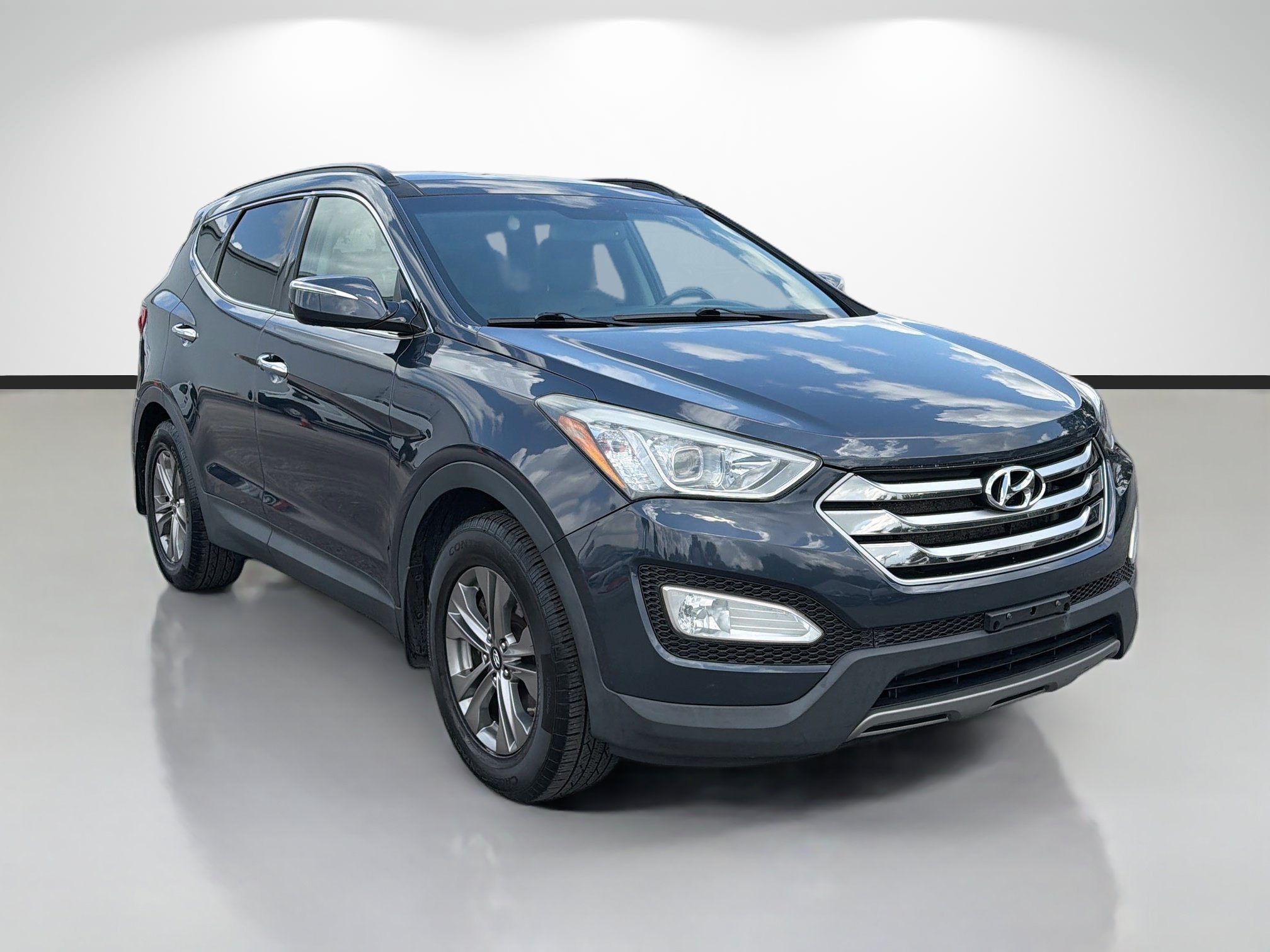 Used 2015 Hyundai Santa Fe Sport w/ Option Group 04