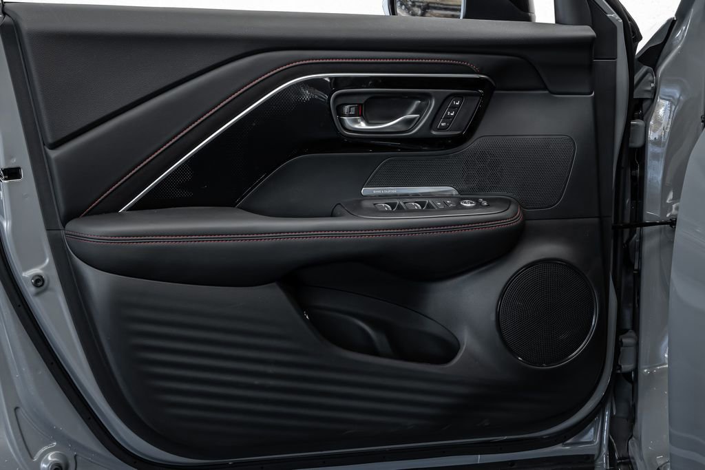 New 2025 Acura ADX A-Spec image 9