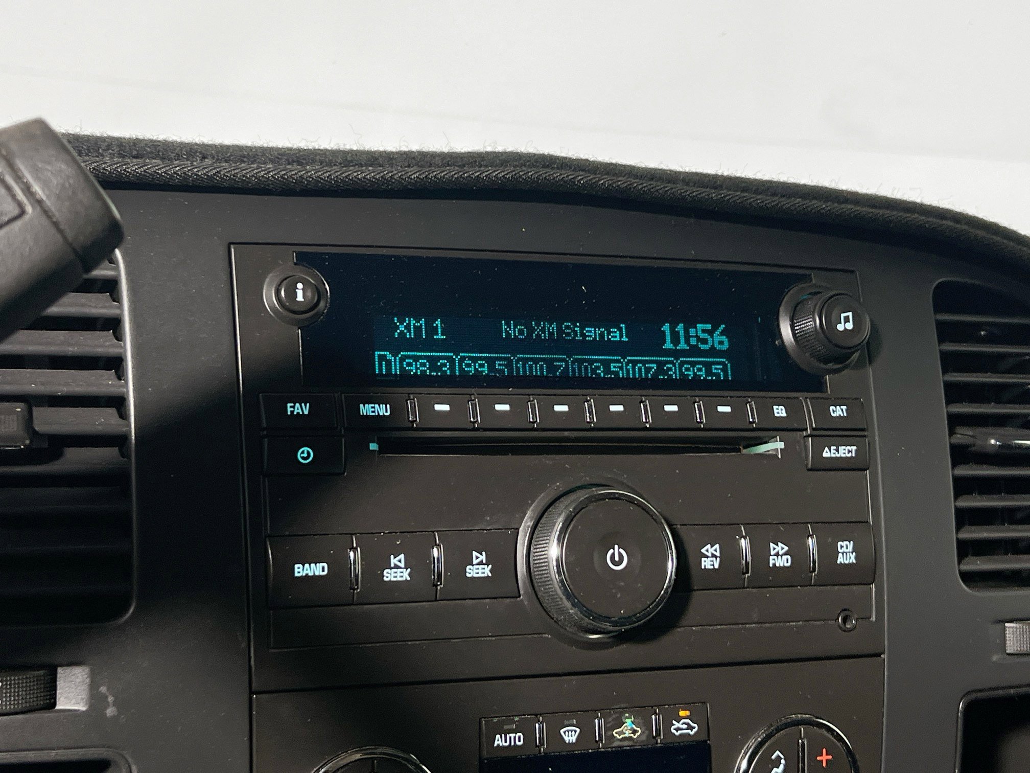 Used 2011 GMC Sierra 1500 SLE w/ Regional Value Package image 27