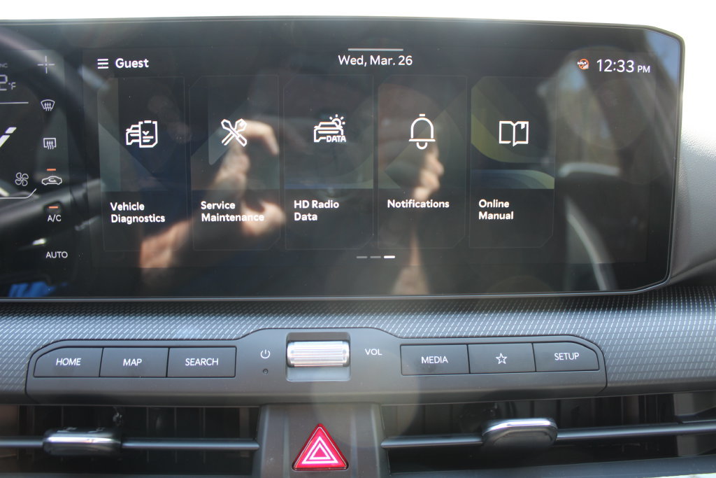 New 2026 Kia K4 GT-Line Turbo w/ GT-Line Sunroof Package FWD image 42