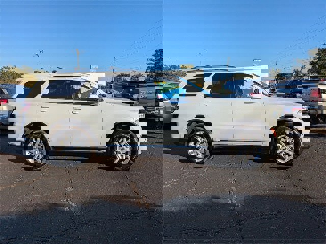Used 2021 Dodge Durango SXT image 3
