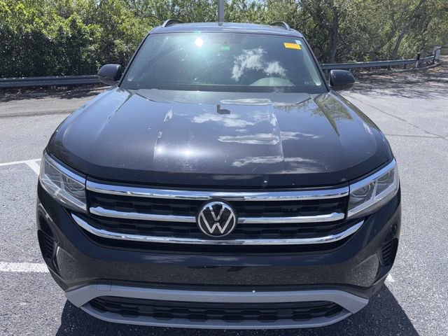 Used 2022 Volkswagen Atlas SE image 2