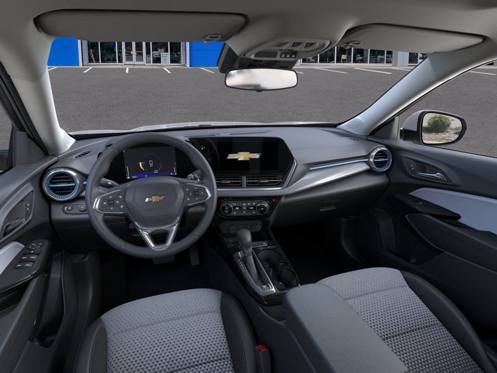 New 2026 Chevrolet Trax LT w/ Sunroof Package FWD image 17