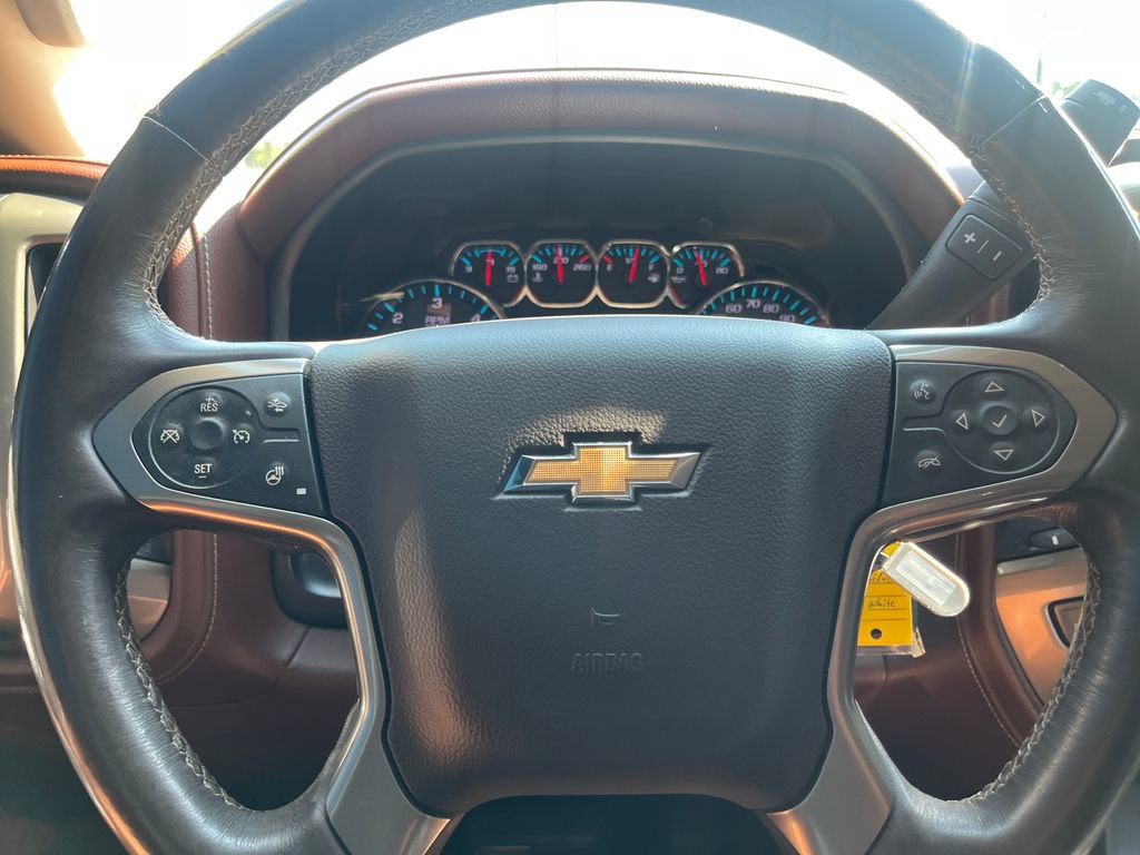 Used 2017 Chevrolet Silverado 1500 High Country AWD/4WD image 46