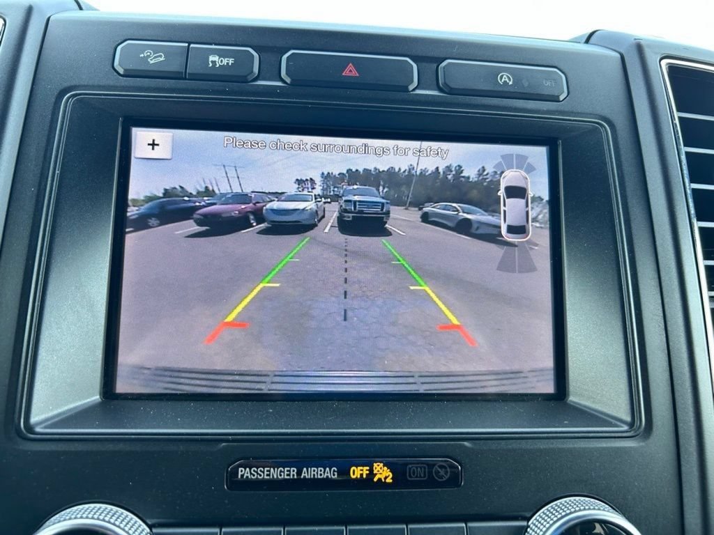 Used 2019 Ford Expedition Limited AWD/4WD image 25