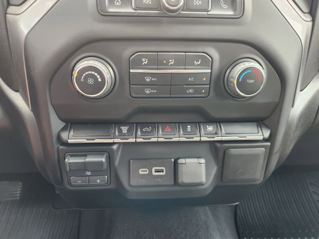 Used 2022 Chevrolet Silverado 2500 Custom w/ Custom Value Package AWD/4WD image 18