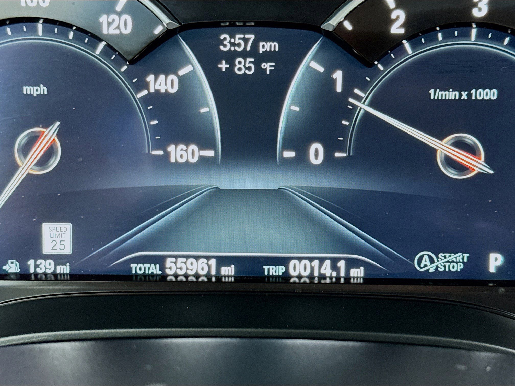 Used 2019 BMW 530i w/ Convenience Package RWD image 8