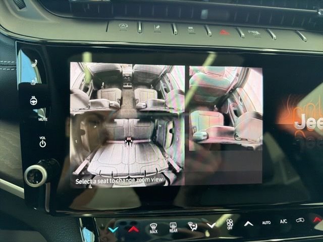 New 2026 Jeep Grand Cherokee L Limited AWD/4WD image 29