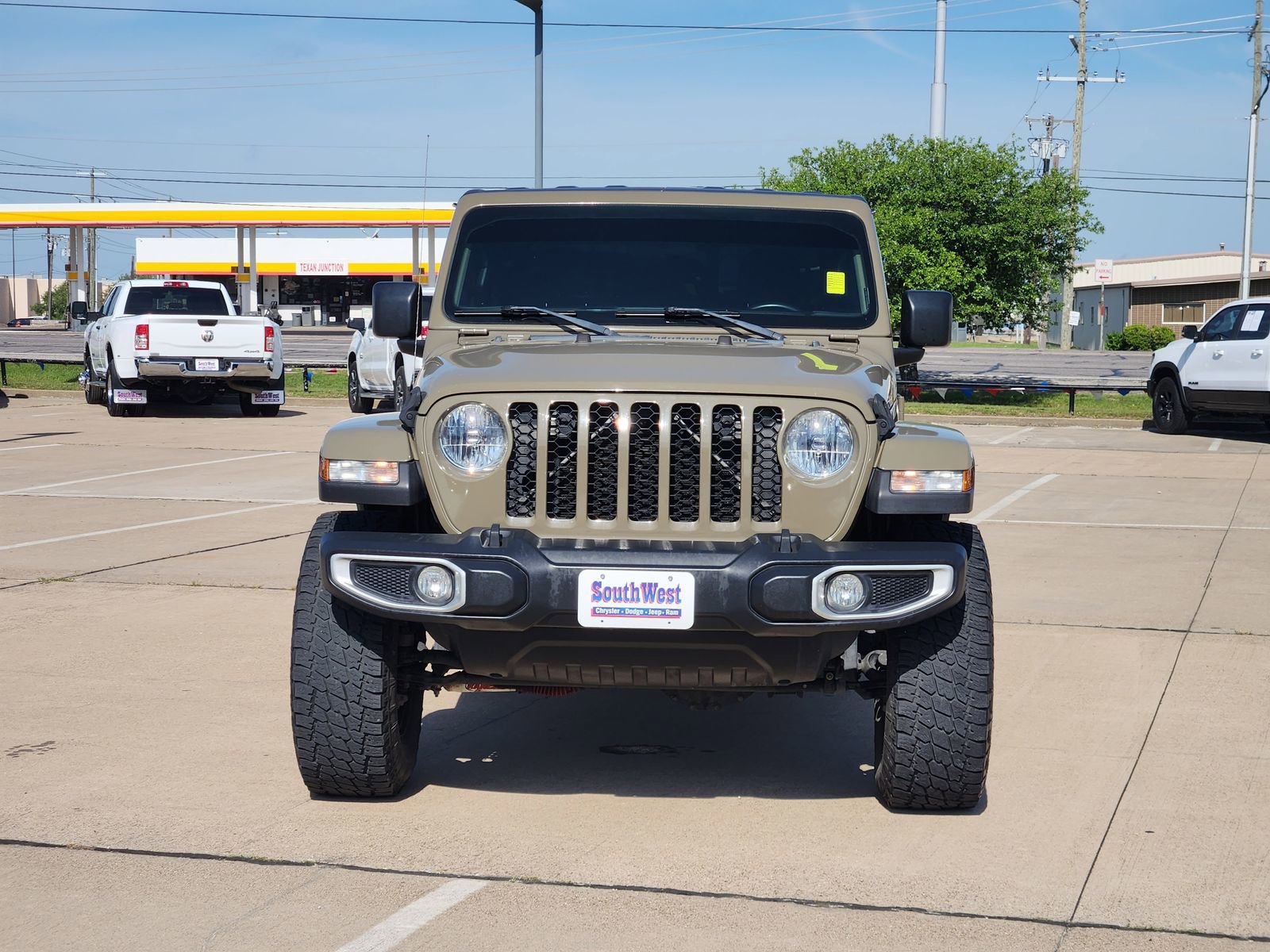 Used 2020 Jeep Gladiator Sport w/ Quick Order Package 24S AWD/4WD image 6