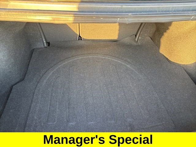 Used 2019 Hyundai Elantra SE image 31