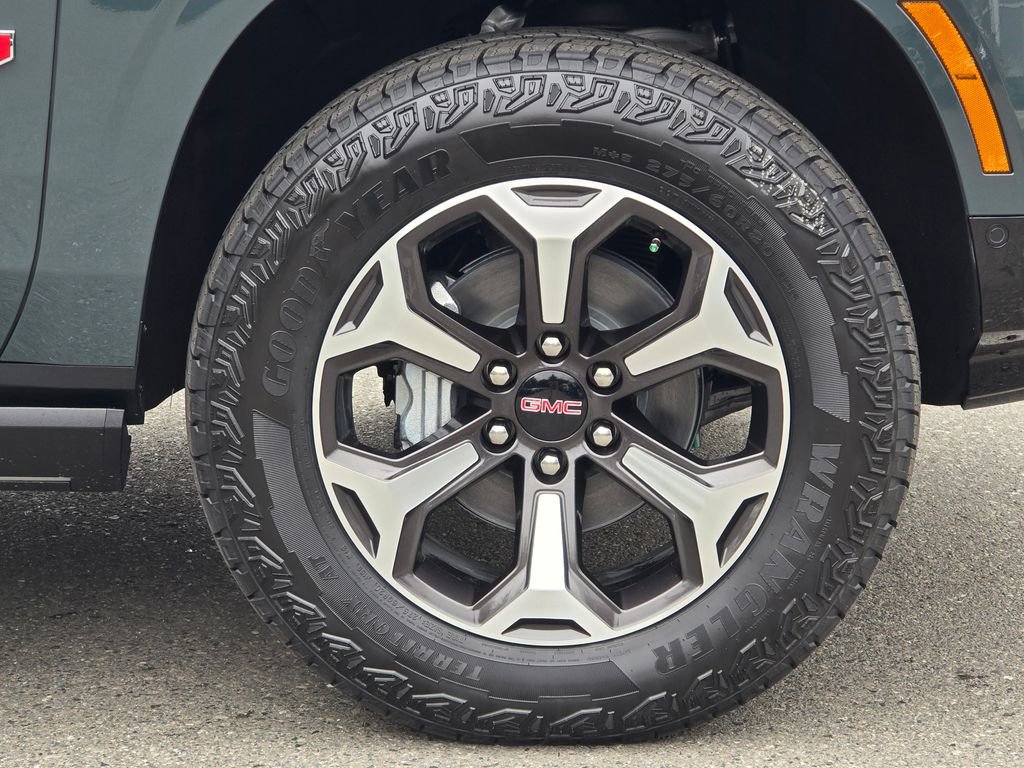 New 2026 GMC Yukon XL AT4 Ultimate AWD/4WD image 44