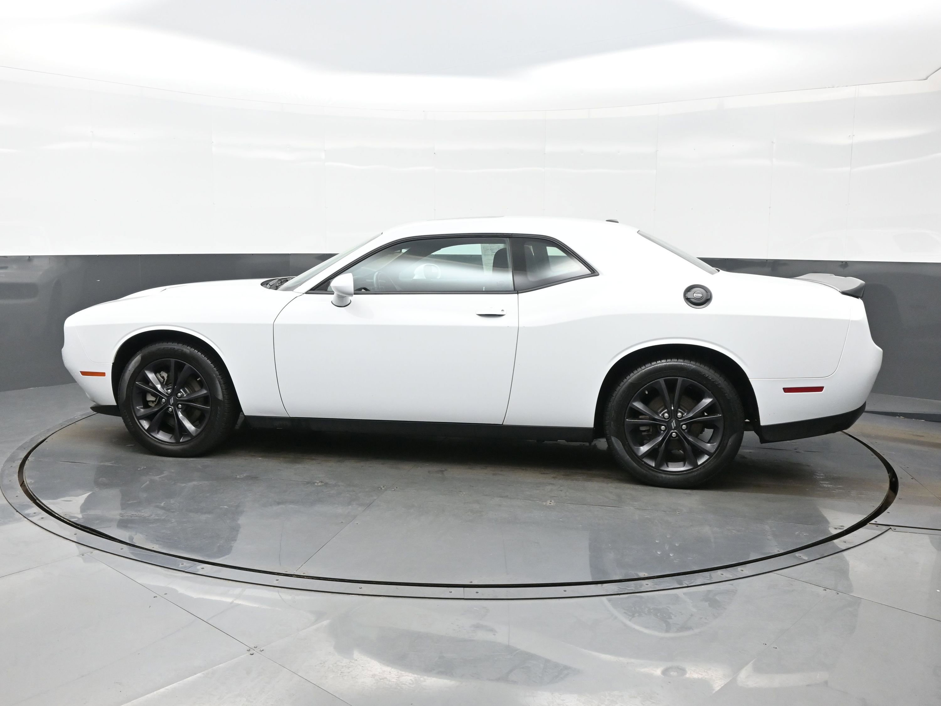Used 2023 Dodge Challenger SXT w/ Blacktop Package image 3
