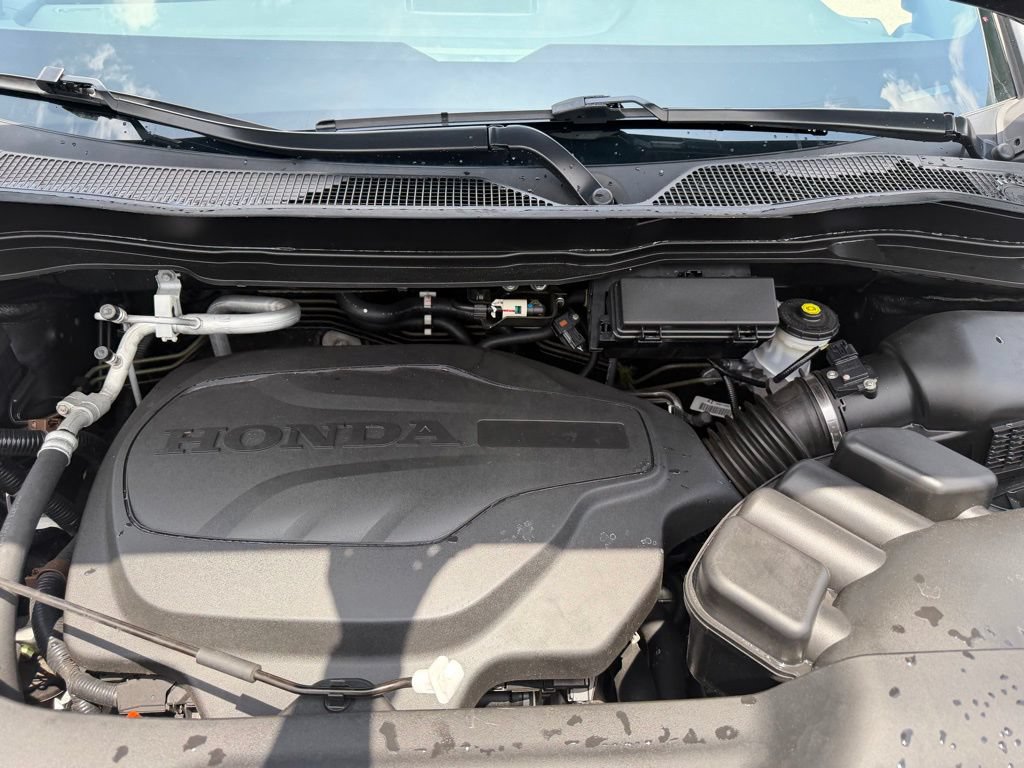 Used 2021 Honda Ridgeline Black Edition image 13