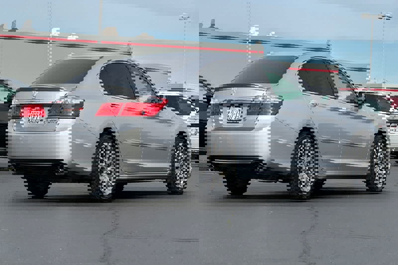 Used 2013 Honda Accord Sport image 2