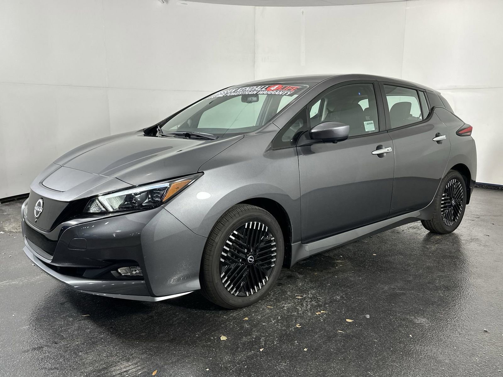 New 2025 Nissan Leaf SV Plus image 4