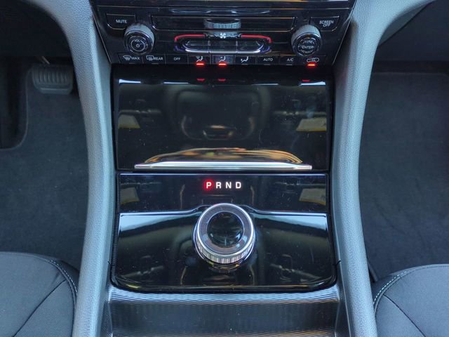 New 2025 Jeep Grand Cherokee Laredo X w/ Trailer Tow Package image 19