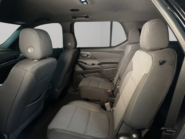 Used 2023 Chevrolet Traverse LT AWD/4WD image 16