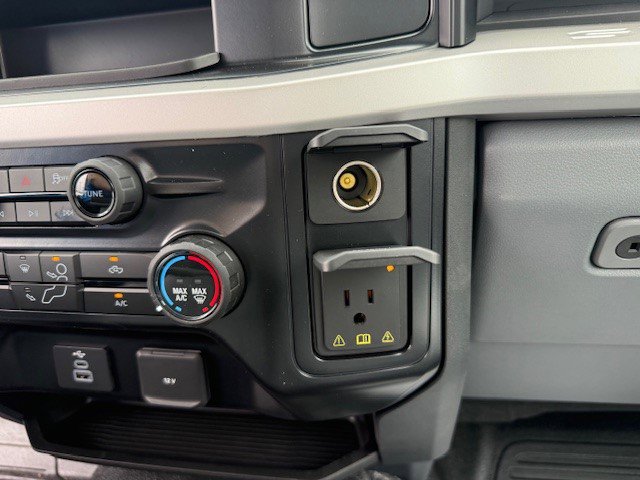 New 2026 Ford F550 4x4 Regular Cab Super Duty image 13