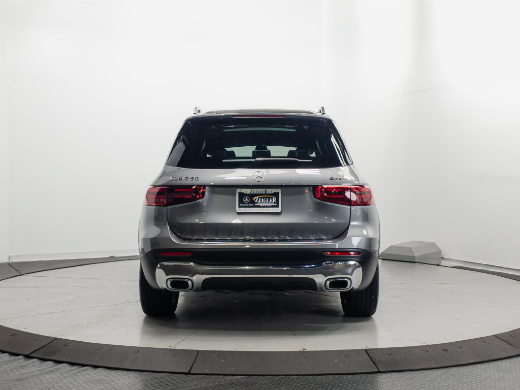 Certified 2026 Mercedes-Benz GLB 250 4MATIC image 28