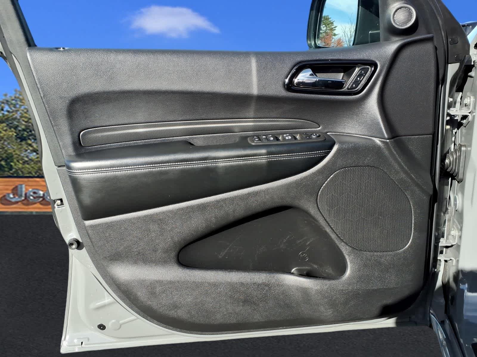 Used 2022 Dodge Durango GT AWD/4WD image 11