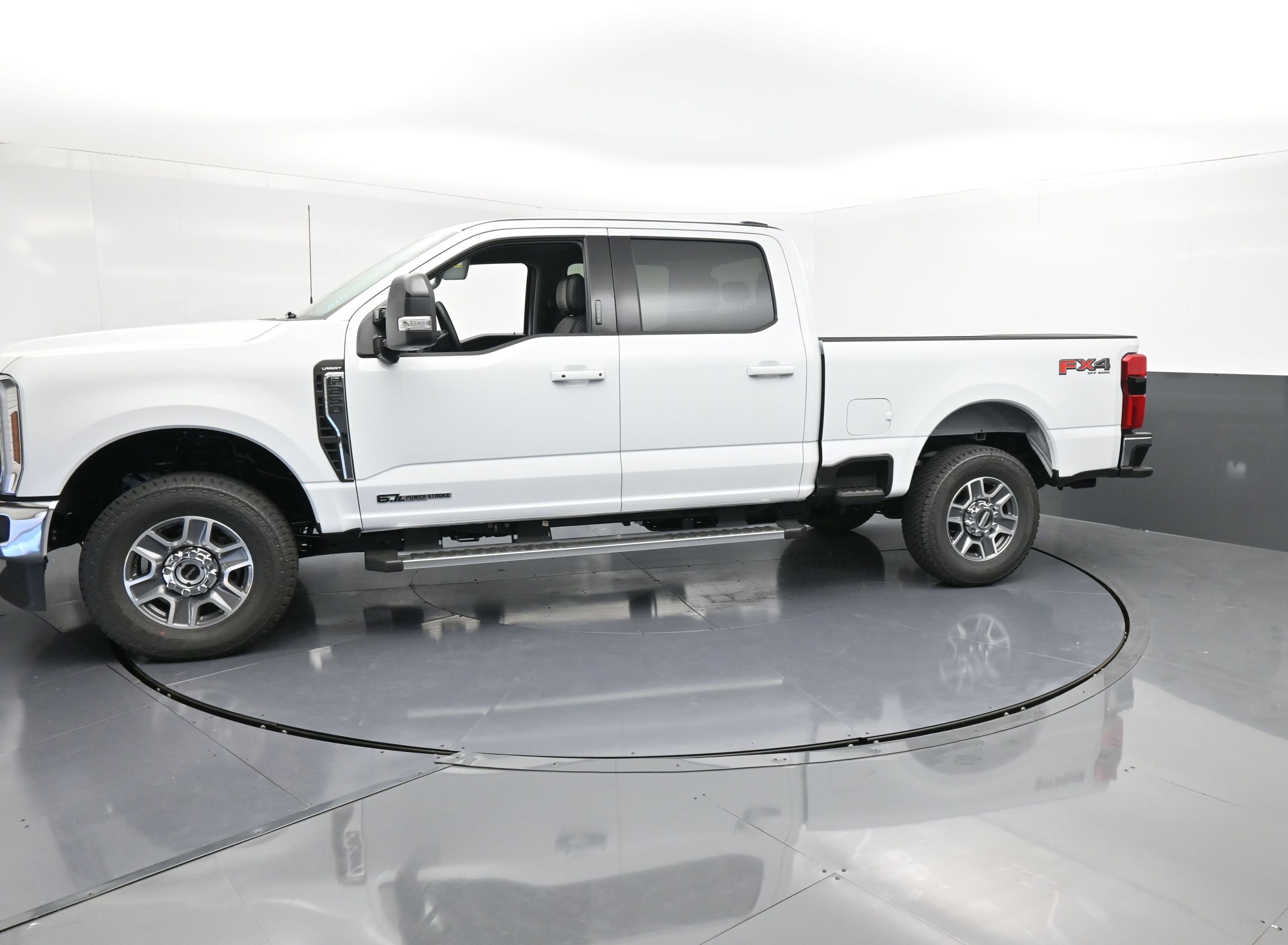 New 2026 Ford F250 Lariat image 5