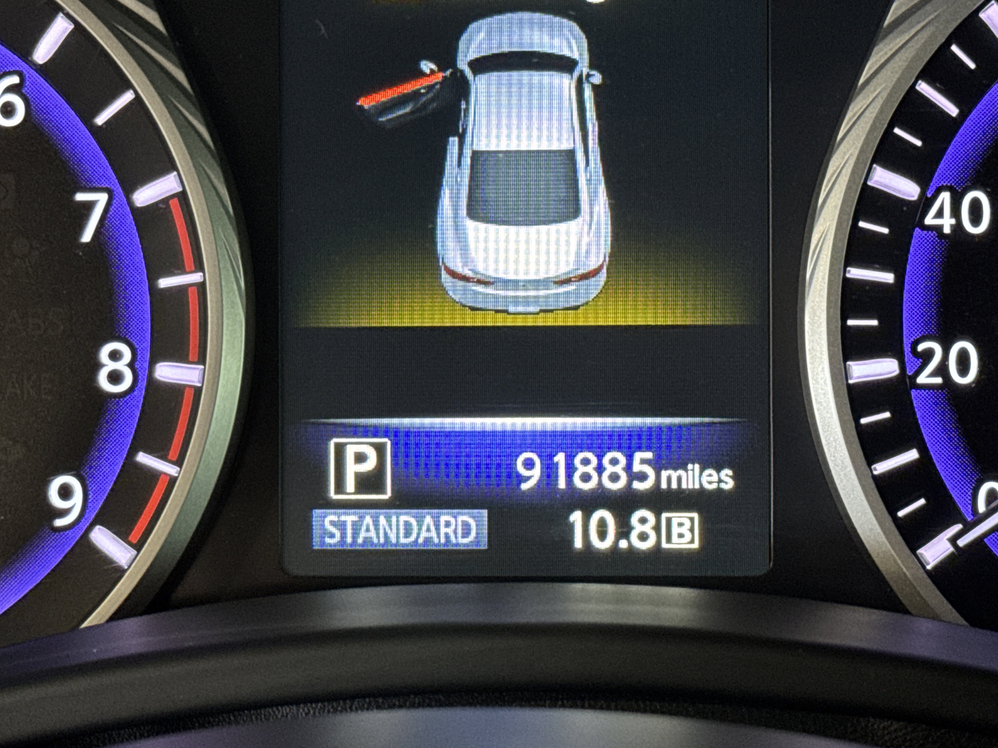 Used 2017 INFINITI Q60 Red Sport 400 image 21