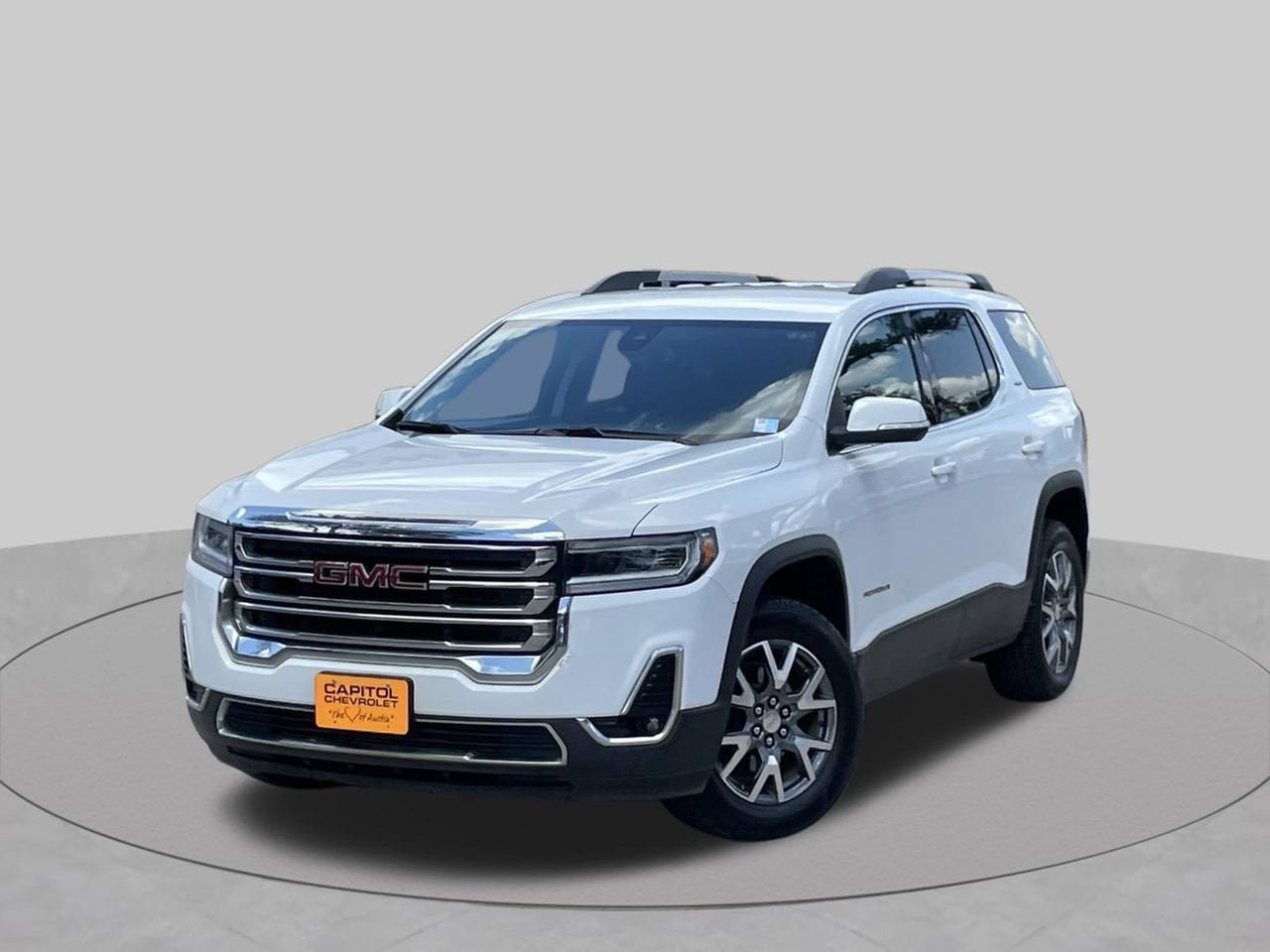 Used 2023 GMC Acadia SLT FWD image 9