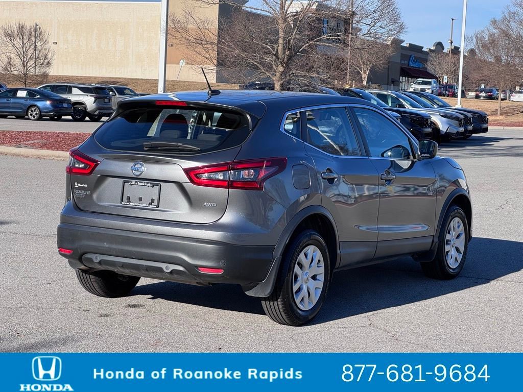 Used 2020 Nissan Rogue Sport S image 8