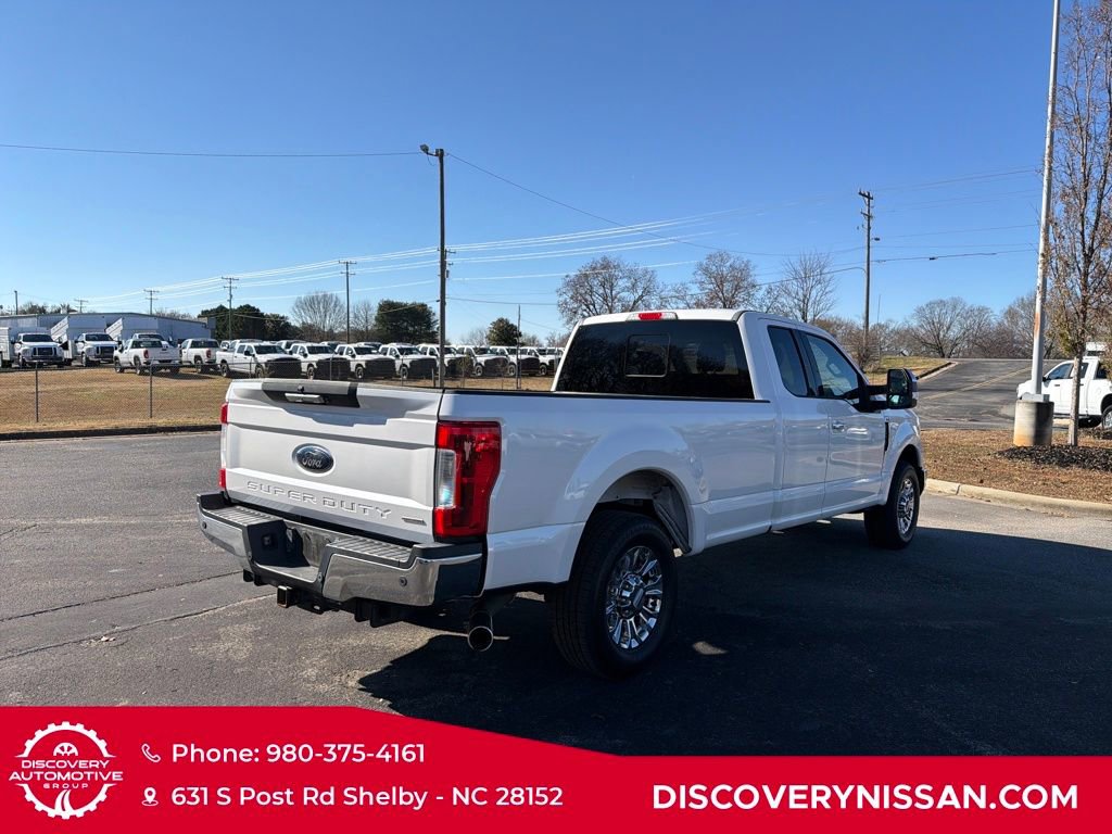 Used 2017 Ford F250 Lariat w/ Chrome Package image 7