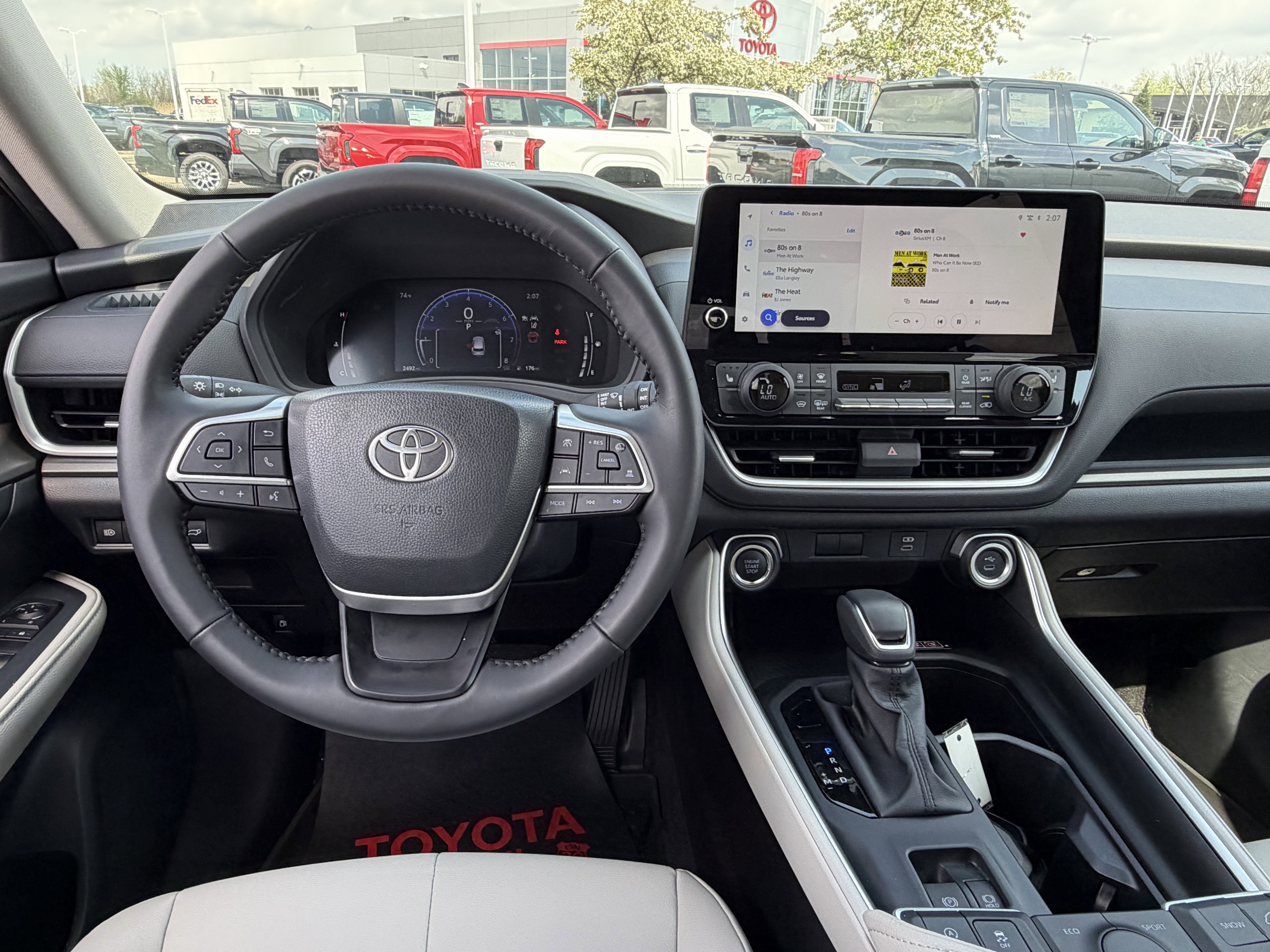 Used 2026 Toyota Grand Highlander XLE image 17