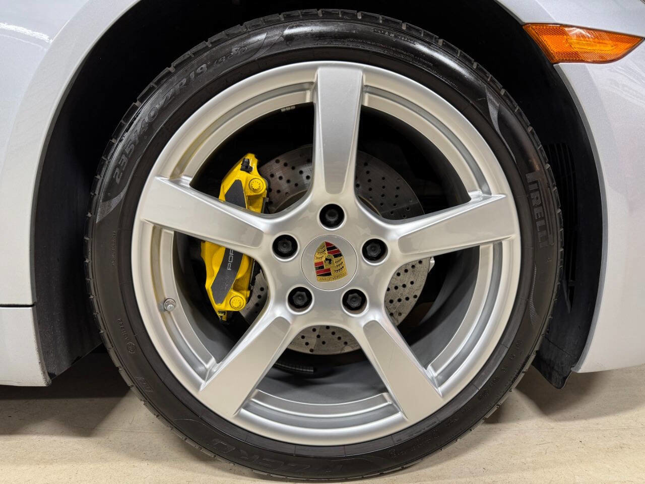 Used 2018 Porsche 718 Cayman Base 2dr Coupe image 40