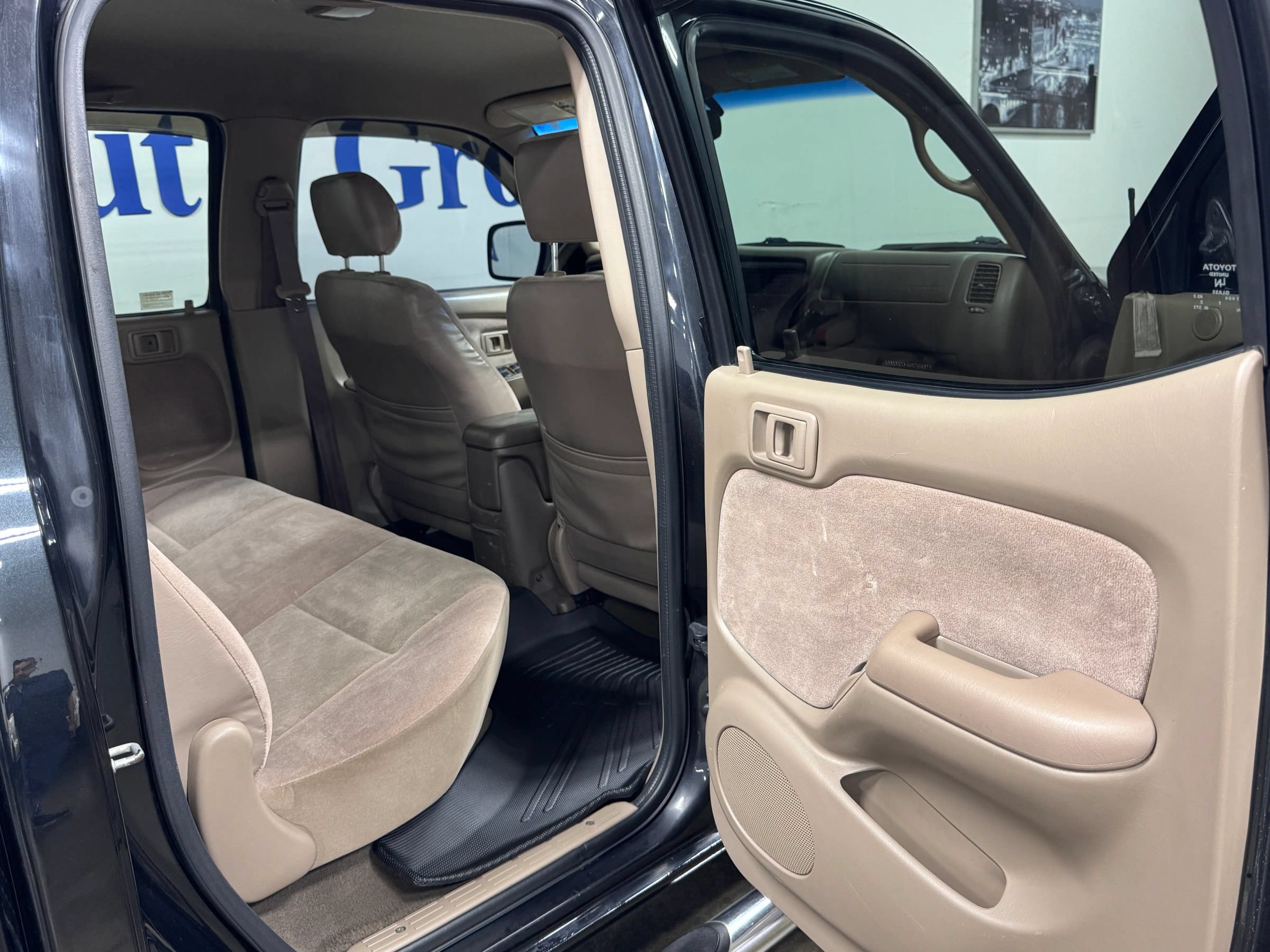 Used 2004 Toyota Tacoma 4x4 Double Cab image 16