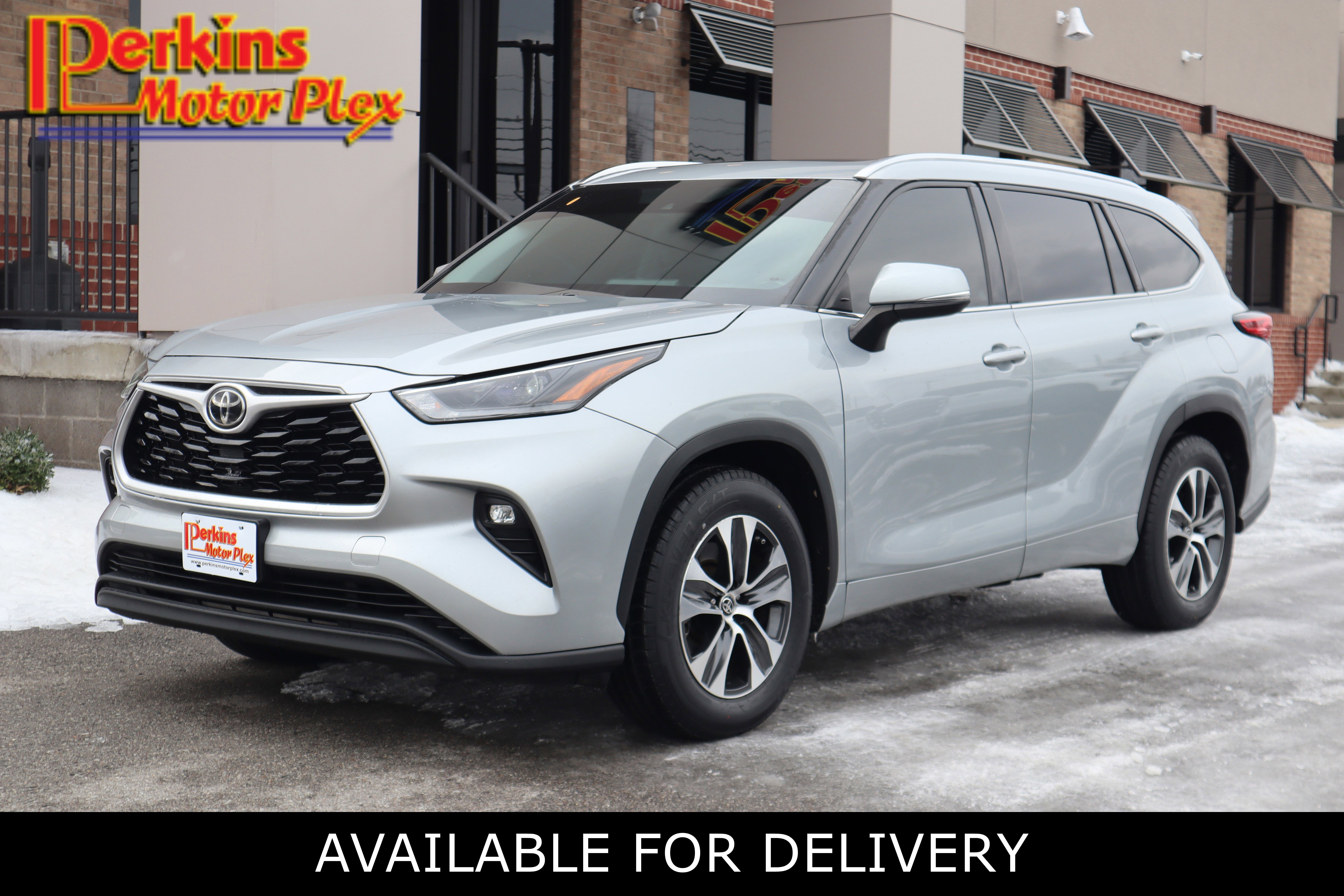 Used 2021 Toyota Highlander XLE