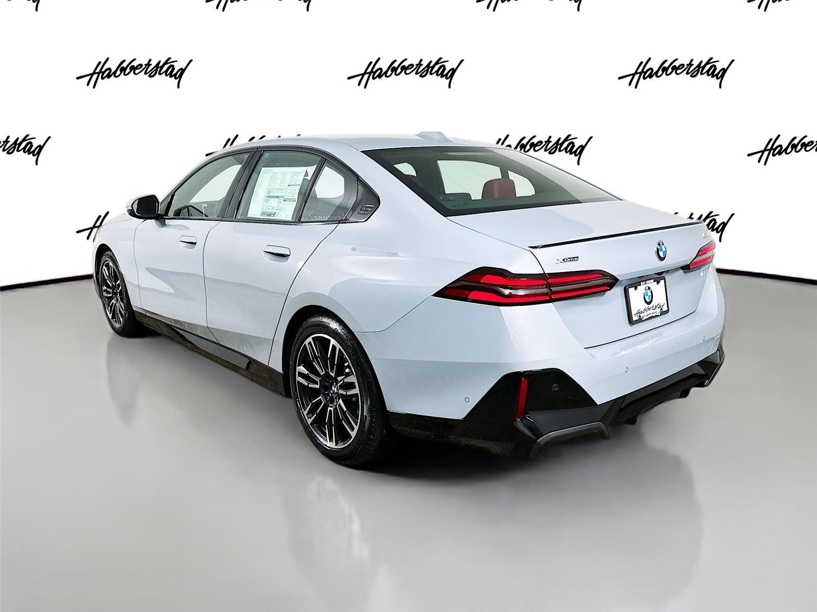 New 2026 BMW 530i xDrive w/ M Sport Package image 7