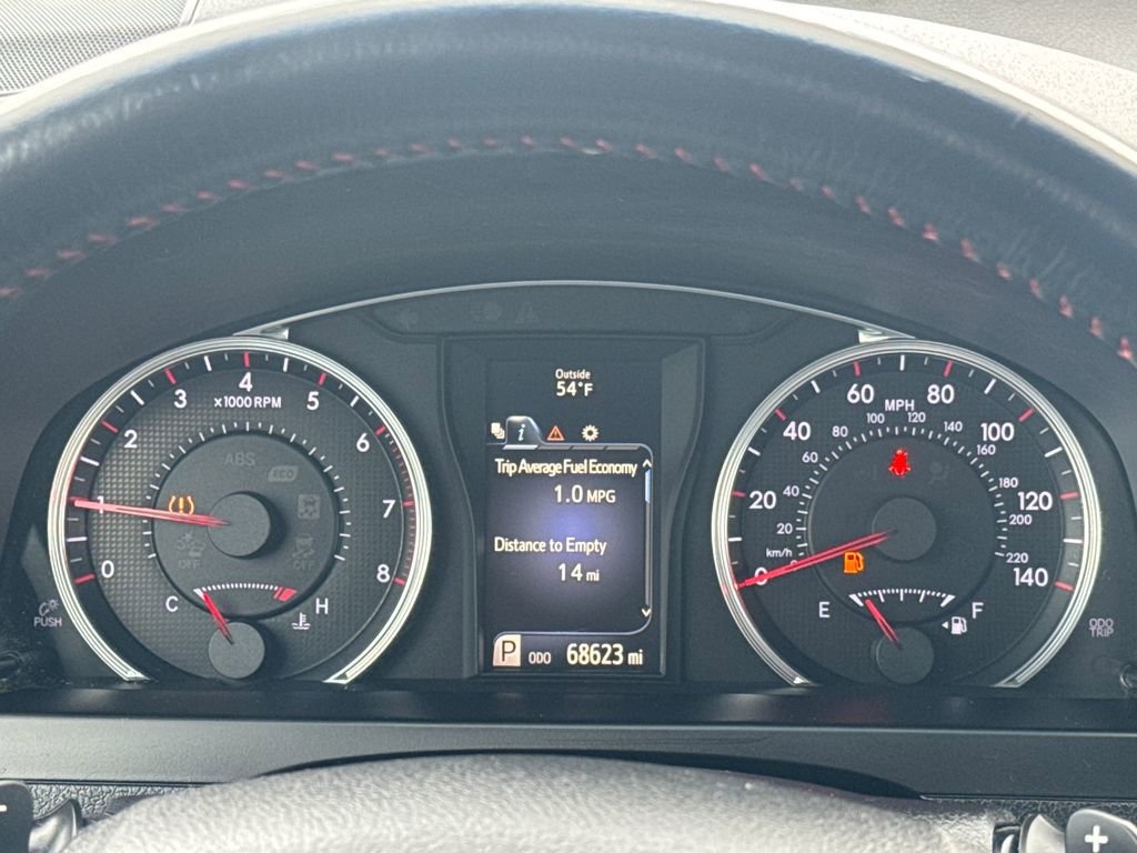 Used 2016 Toyota Camry SE w/ Protection Package (Q2) image 15