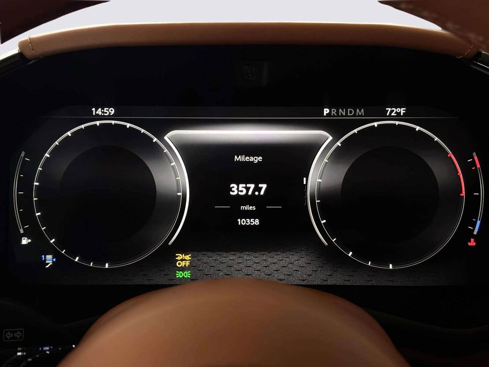 Used 2025 Aston Martin DBX 707 image 26